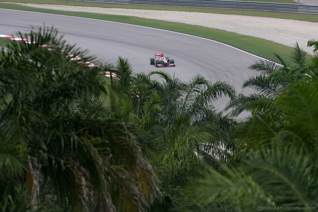 GP MALESIA, 09.04.2011- Prove Libere 3, Sabato, Lewis Hamilton (GBR), McLaren  Mercedes, MP4-26 