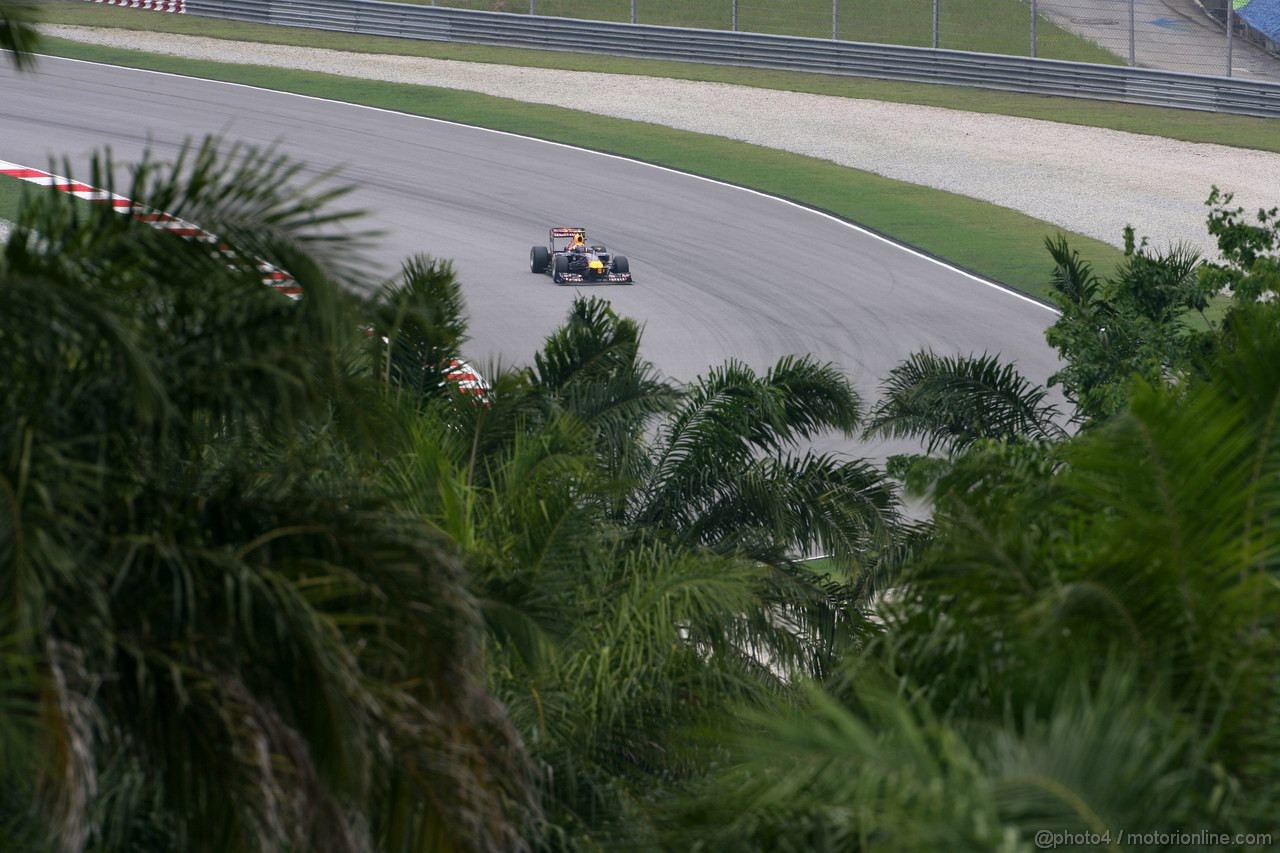 GP MALESIA, 09.04.2011- Prove Libere 3, Sabato, Mark Webber (AUS), Red Bull Racing, RB7 