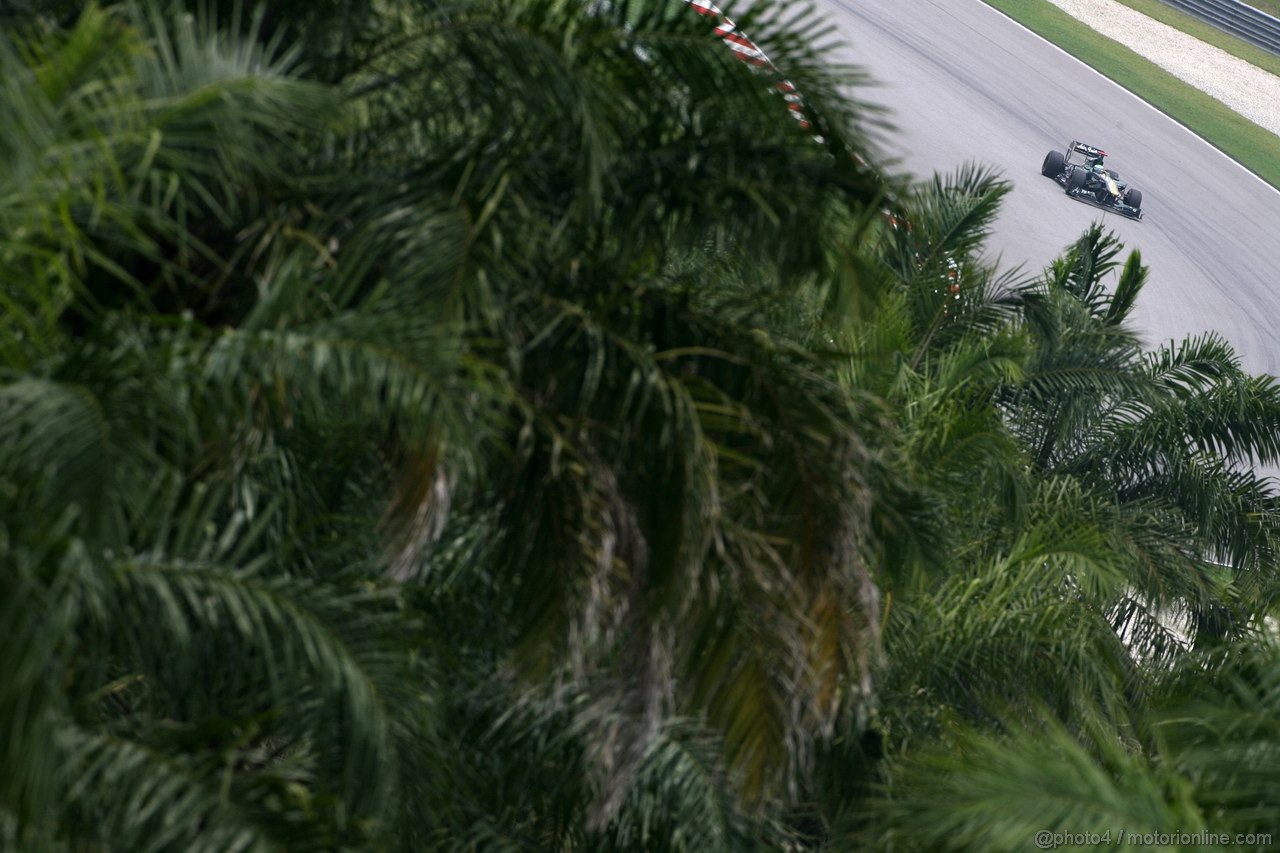 GP MALESIA, 09.04.2011- Prove Libere 3, Sabato, Heikki Kovalainen (FIN), Team Lotus, TL11 