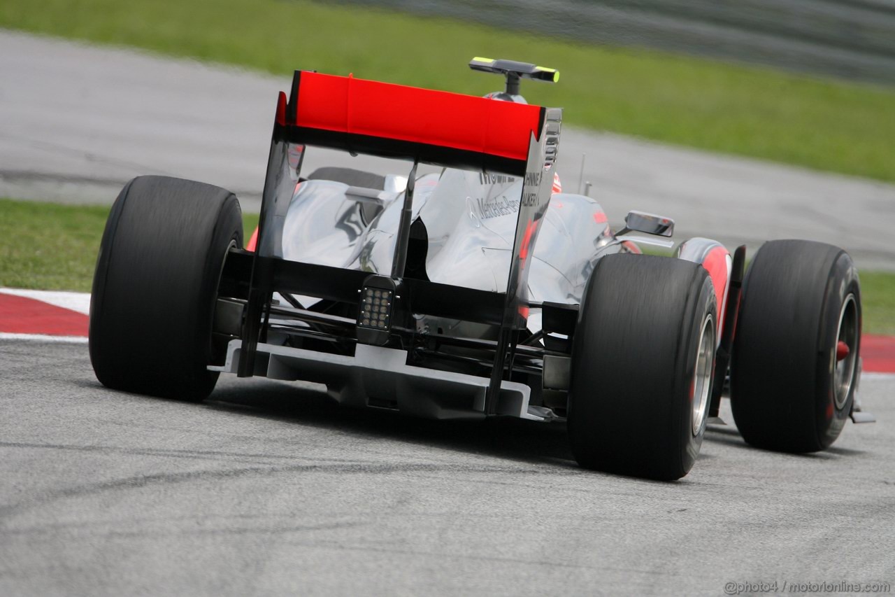 GP MALESIA, 09.04.2011- Prove Libere 3, Sabato, Jenson Button (GBR), McLaren Mercedes, MP4-26