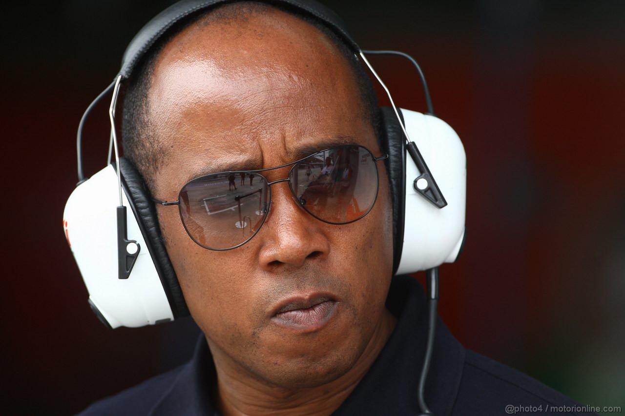 GP MALESIA, 09.04.2011- Prove Libere 3, Sabato, Anthony Hamilton (GBR), father of Lewis Hamilton(GBR)
