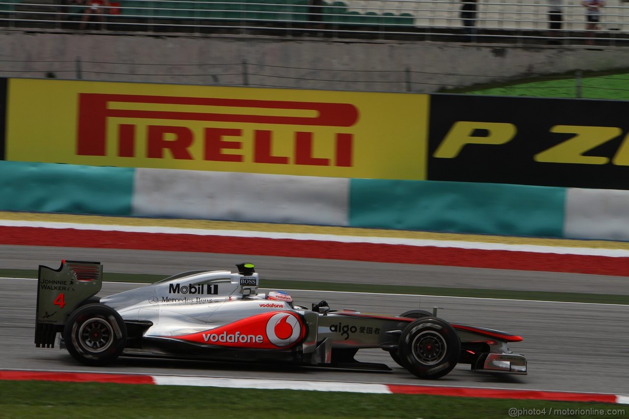 GP MALESIA, 09.04.2011- Prove Libere 3, Sabato, Jenson Button (GBR), McLaren Mercedes, MP4-26