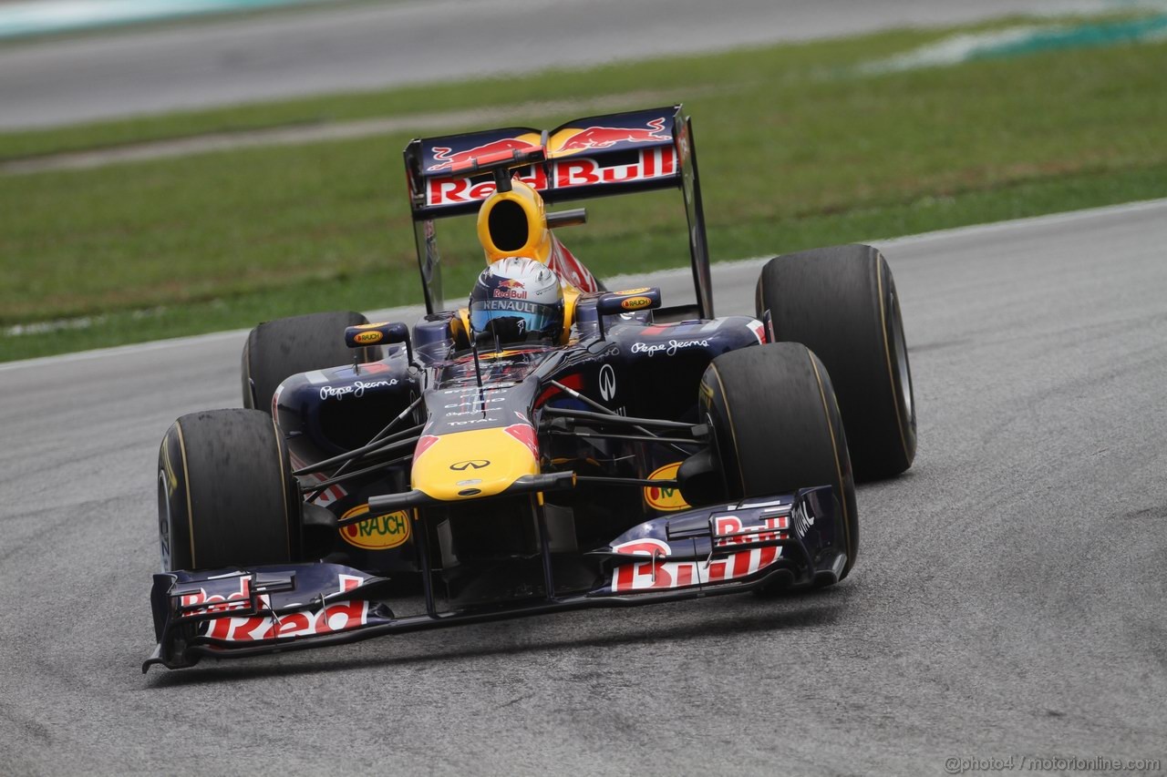 GP MALESIA, 09.04.2011- Prove Libere 3, Sabato, Sebastian Vettel (GER), Red Bull Racing, RB7