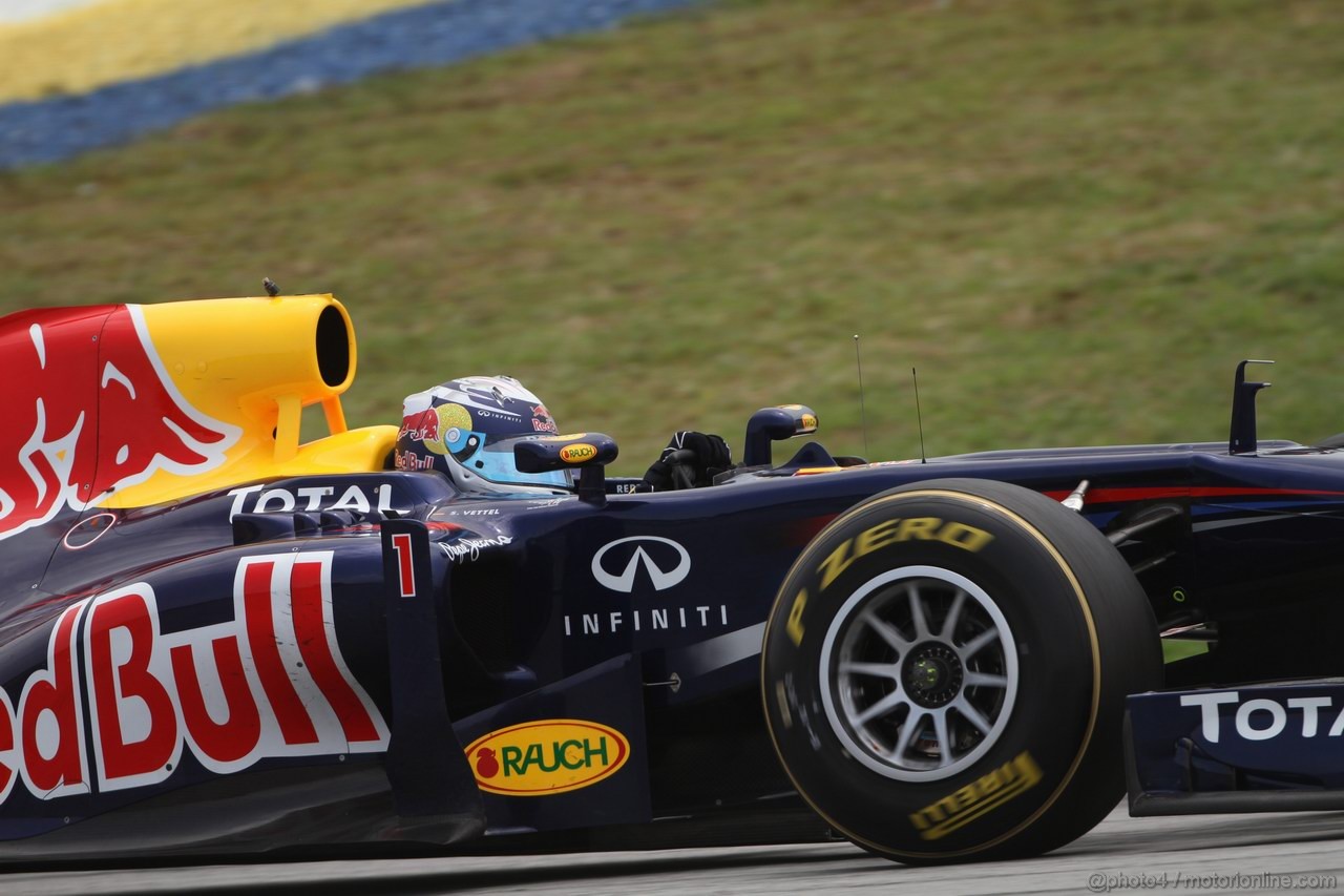 GP MALESIA, 09.04.2011- Prove Libere 3, Sabato, Sebastian Vettel (GER), Red Bull Racing, RB7 
