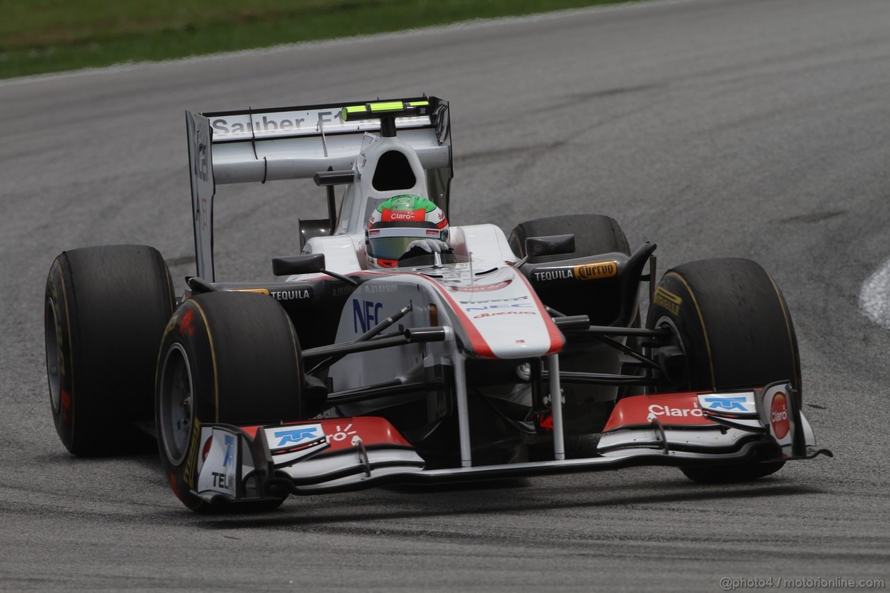 GP MALESIA, 09.04.2011- Prove Libere 3, Sabato, Sergio Pérez (MEX), Sauber F1 Team C30