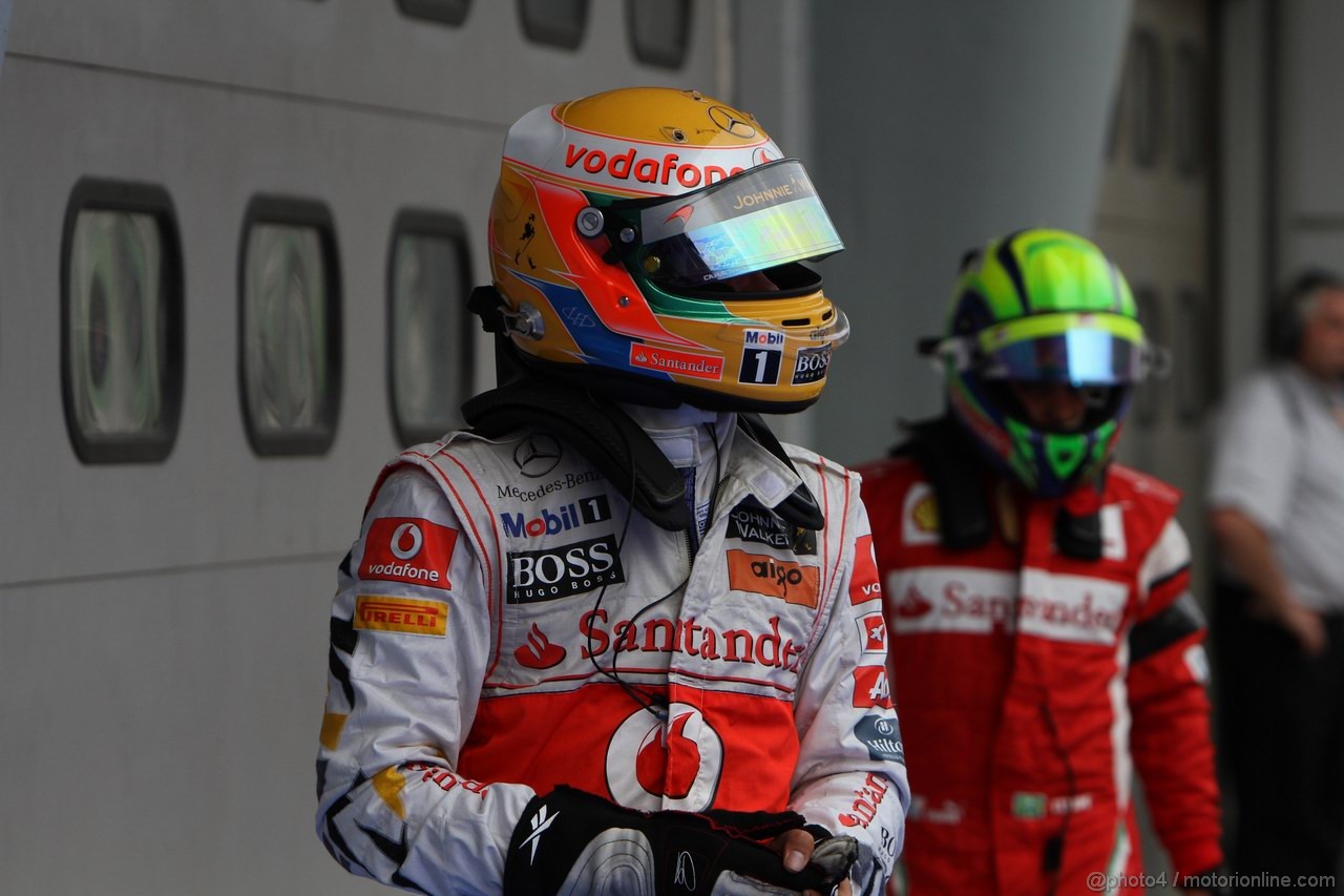 GP MALESIA, 09.04.2011- Qualifiche, Lewis Hamilton (GBR), McLaren Mercedes, MP4-26 e Felipe Massa (BRA), Ferrari, F-150 Italia
