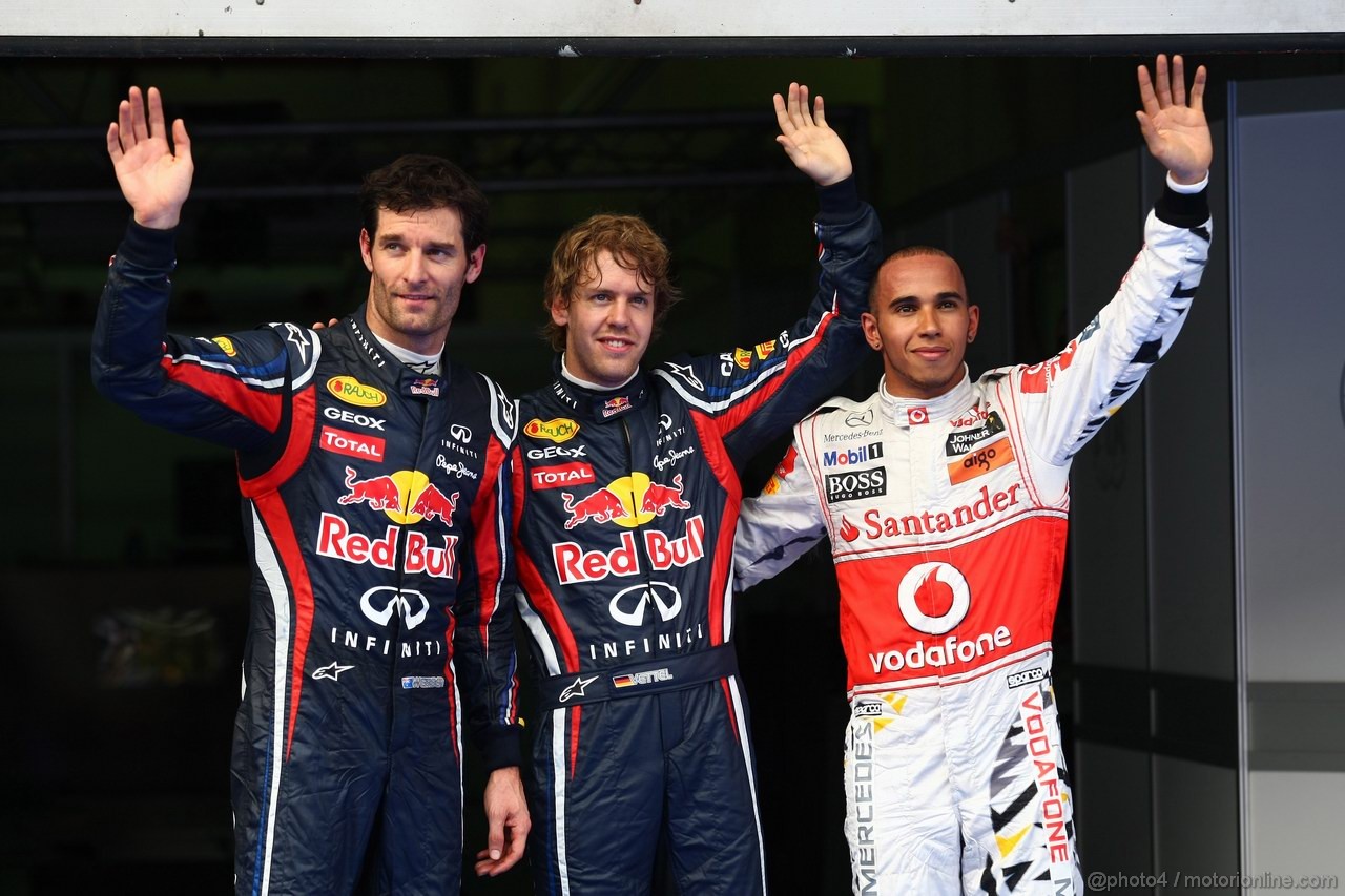 GP MALESIA, 09.04.2011- Qualifiche, Mark Webber (AUS), Red Bull Racing, RB7 terzo, Sebastian Vettel (GER), Red Bull Racing, RB7 pole position, Lewis Hamilton (GBR), McLaren  Mercedes, MP4-26 secondo e Mark Webber (AUS), Red Bull Racing, RB7 terzo