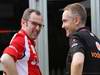 GP MALESIA, 09.04.2011- Stefano Domenicali (ITA), Head of the Gestione Sportiva e Martin Whitmarsh (GBR), Chief Executive Officer Mclaren