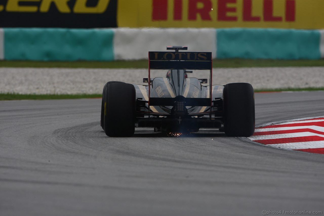GP MALESIA, 08.04.2011- Prove Libere 1, Venerdi', Nick Heidfeld (GER) Lotus Renault GP R31
