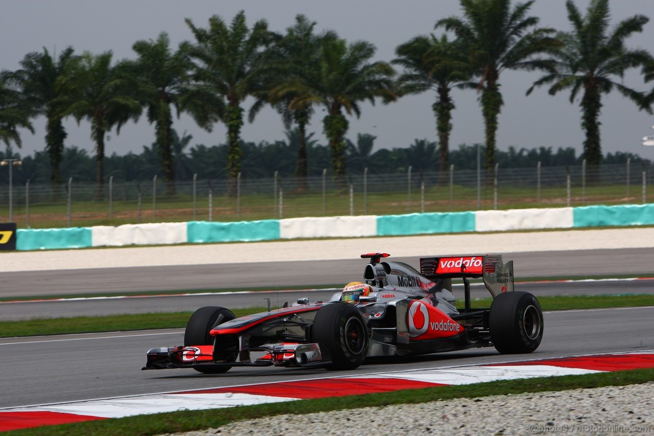 GP MALESIA, 08.04.2011- Prove Libere 1, Venerdi', Lewis Hamilton (GBR), McLaren Mercedes, MP4-26