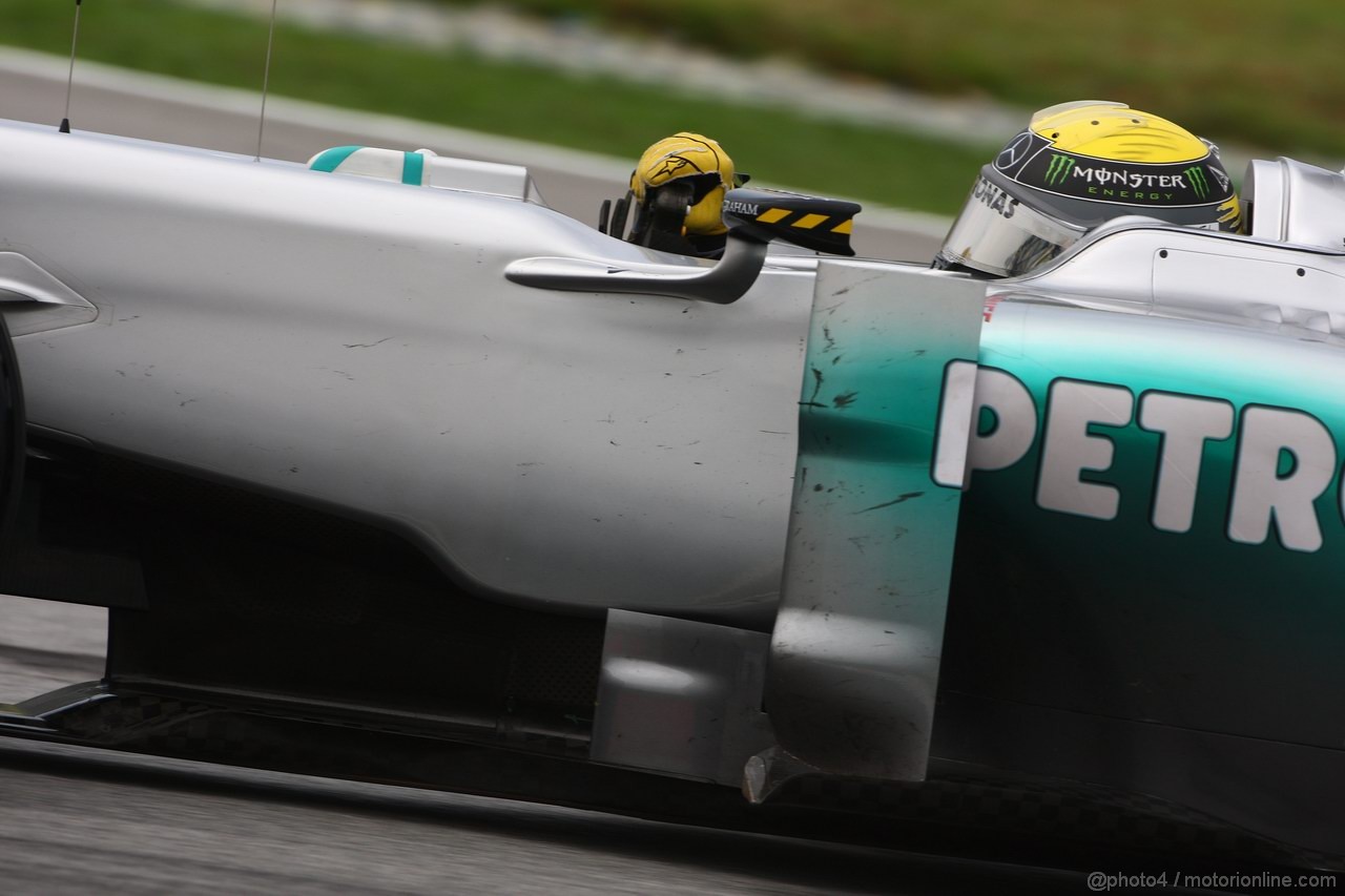 GP MALESIA, 08.04.2011- Prove Libere 1, Venerdi', Nico Rosberg (GER), Mercedes GP Petronas F1 Team, MGP W02