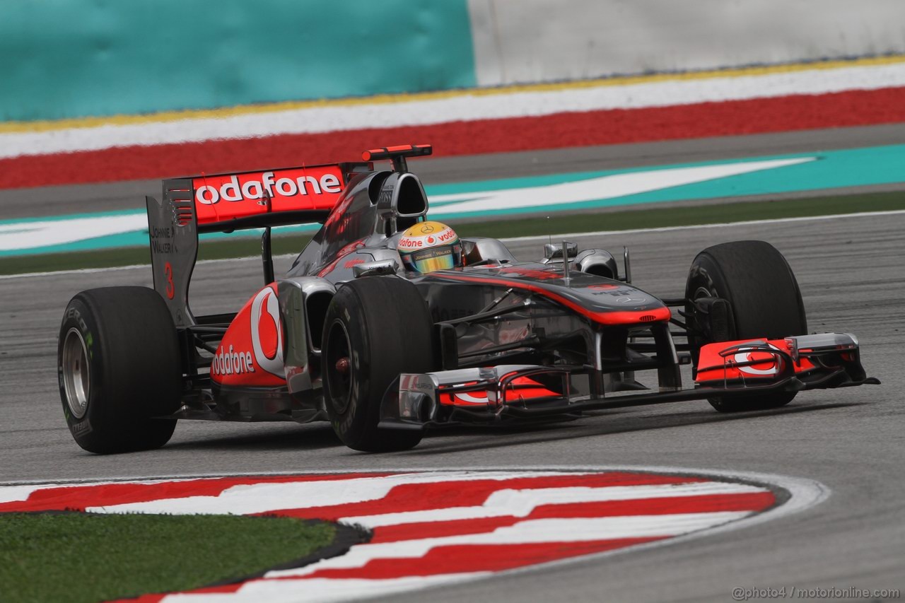 GP MALESIA, 08.04.2011- Prove Libere 1, Venerdi', Lewis Hamilton (GBR), McLaren  Mercedes, MP4-26 