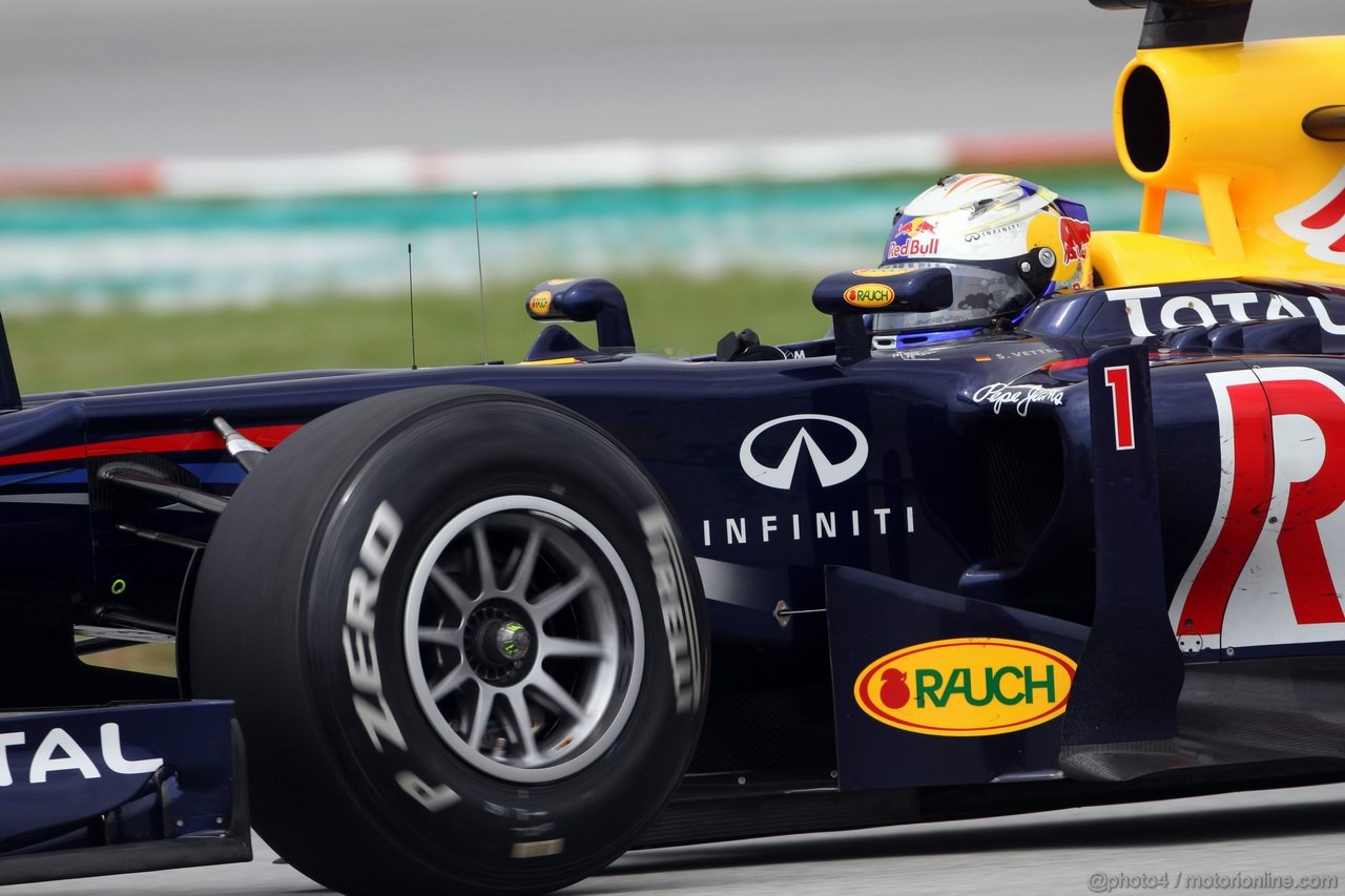 GP MALESIA, 08.04.2011- Prove Libere 1, Venerdi', Sebastian Vettel (GER), Red Bull Racing, RB7