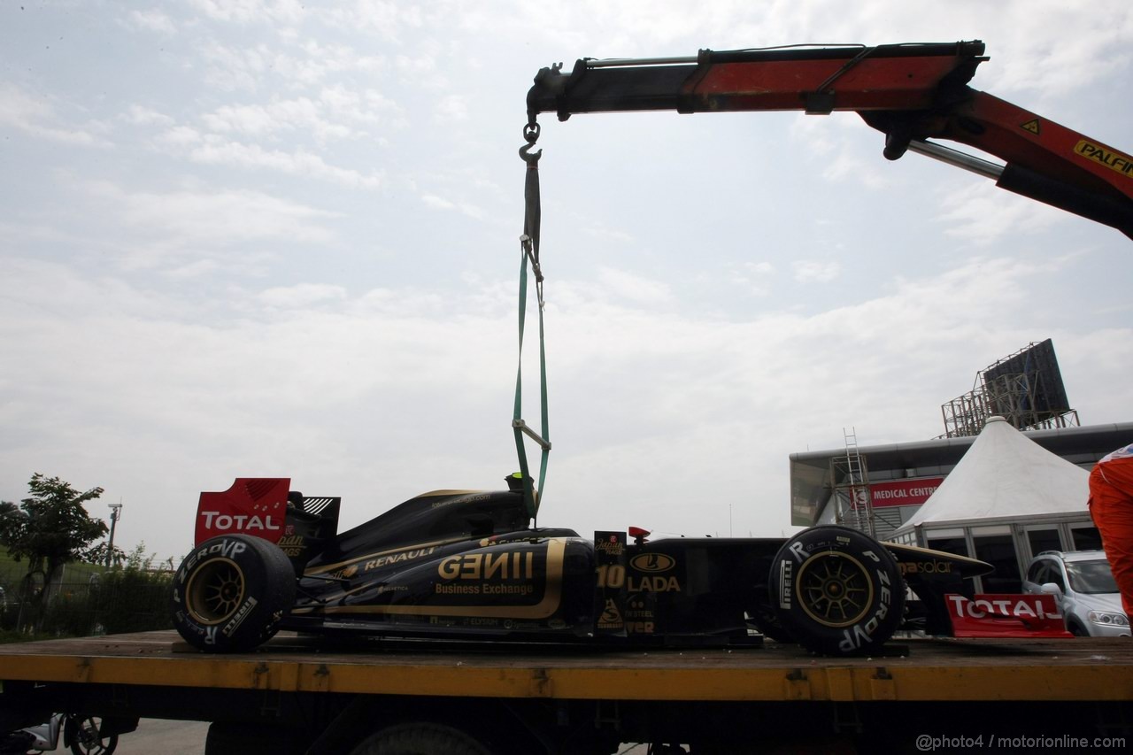 GP MALESIA, 08.04.2011- Prove Libere 1, Venerdi', Vitaly Petrov (RUS), Lotus Renault GP, R31
