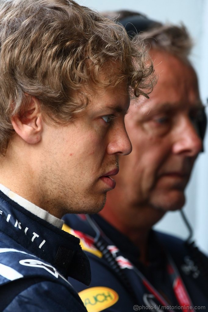 GP MALESIA, 08.04.2011- Prove Libere 1, Venerdi', Sebastian Vettel (GER), Red Bull Racing, RB7 