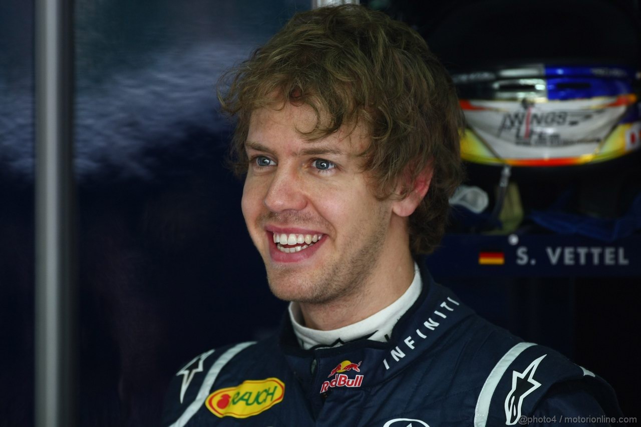 GP MALESIA, 08.04.2011- Prove Libere 1, Venerdi', Sebastian Vettel (GER), Red Bull Racing, RB7