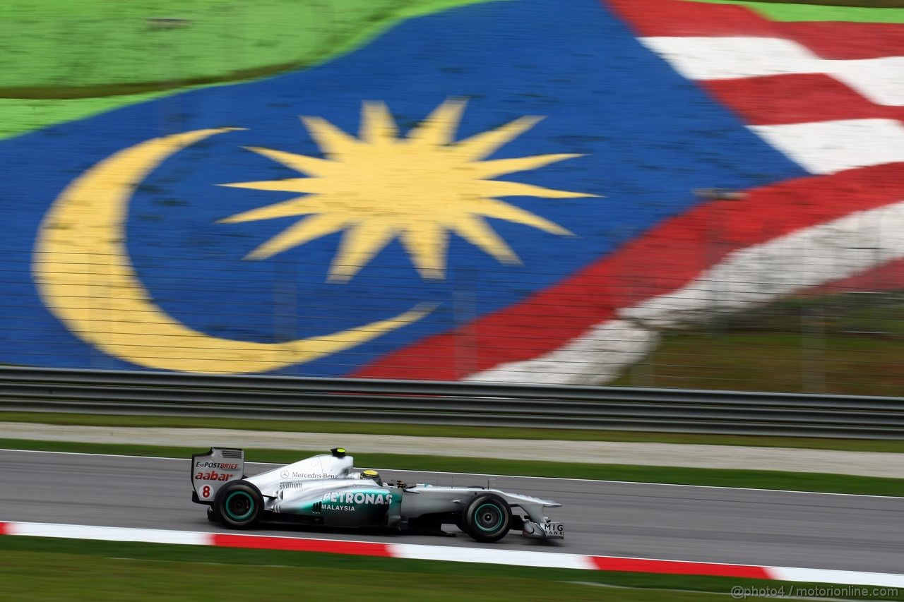 GP MALESIA, 08.04.2011- Prove Libere 1, Venerdi', Nico Rosberg (GER), Mercedes GP Petronas F1 Team, MGP W02 