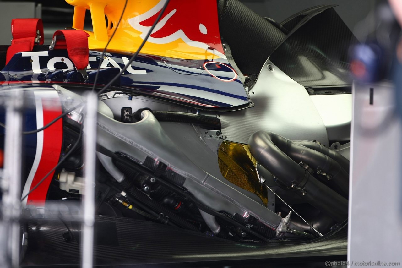 GP MALESIA, 08.04.2011- Prove Libere 1, Venerdi', Red Bull Racing, RB7 