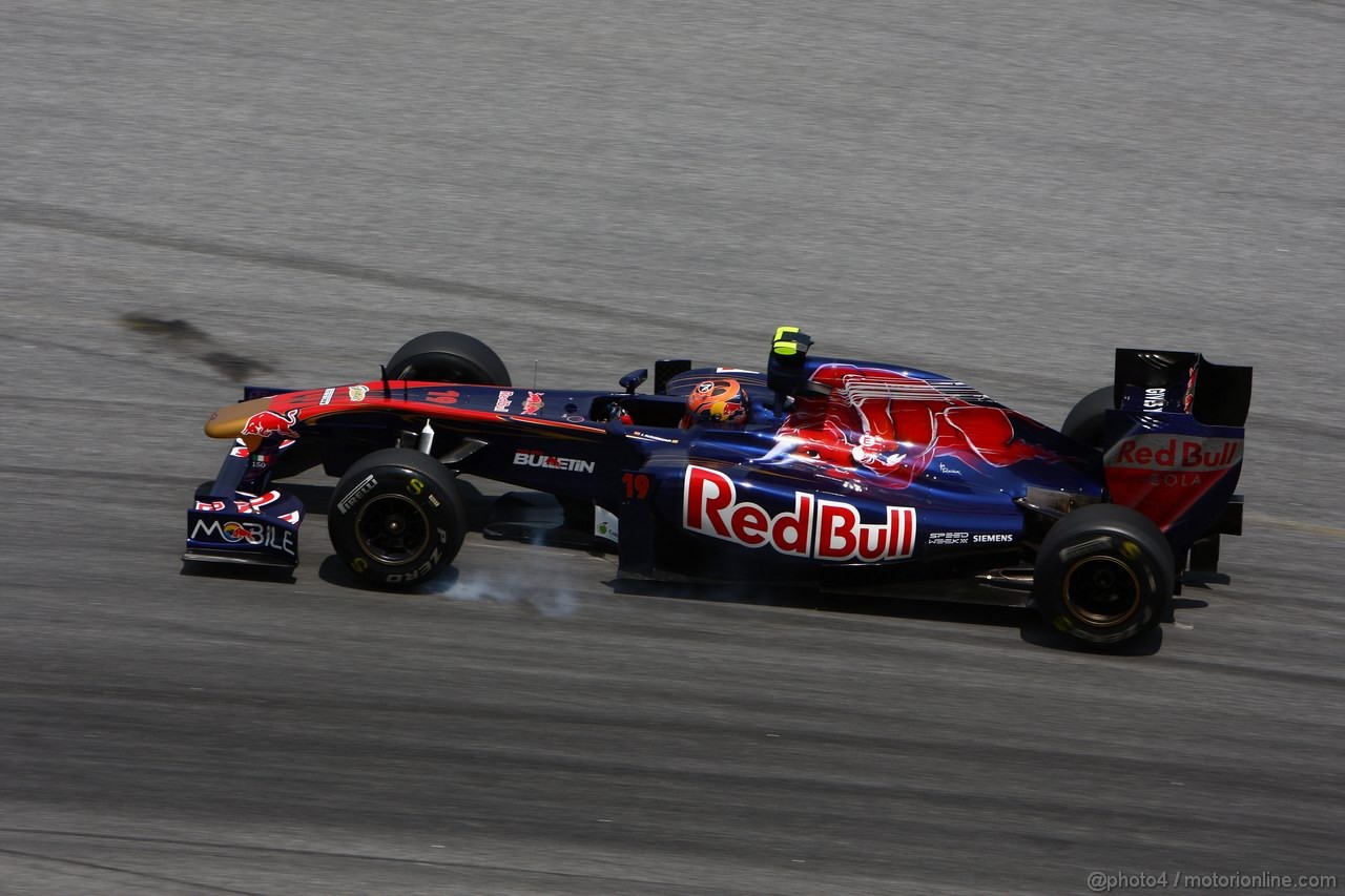 GP MALESIA, 08.04.2011- Prove Libere 2, Venerdi', Jaime Alguersuari (SPA), Scuderia Toro Rosso, STR6