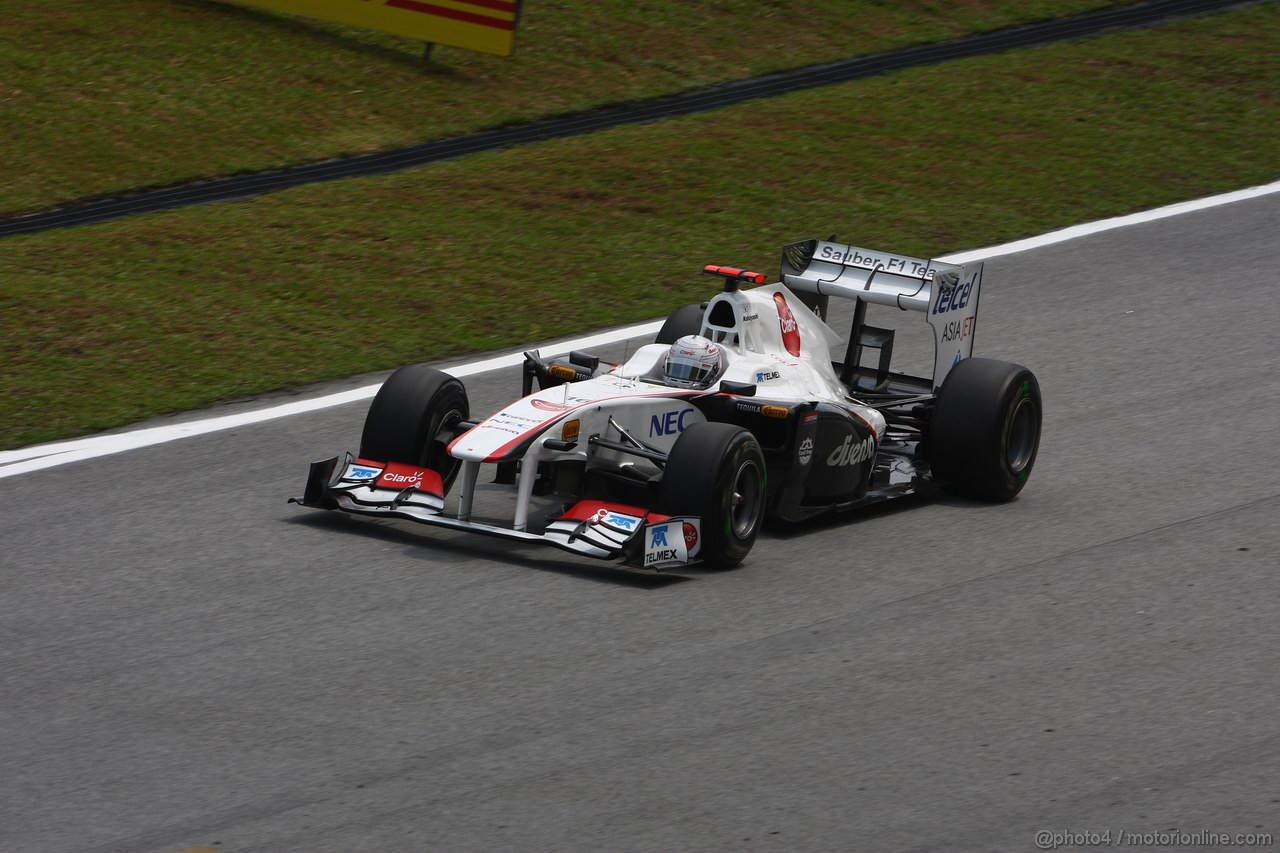 GP MALESIA, 08.04.2011- Prove Libere 2, Venerdi', Kamui Kobayashi (JAP), Sauber F1 Team C30 