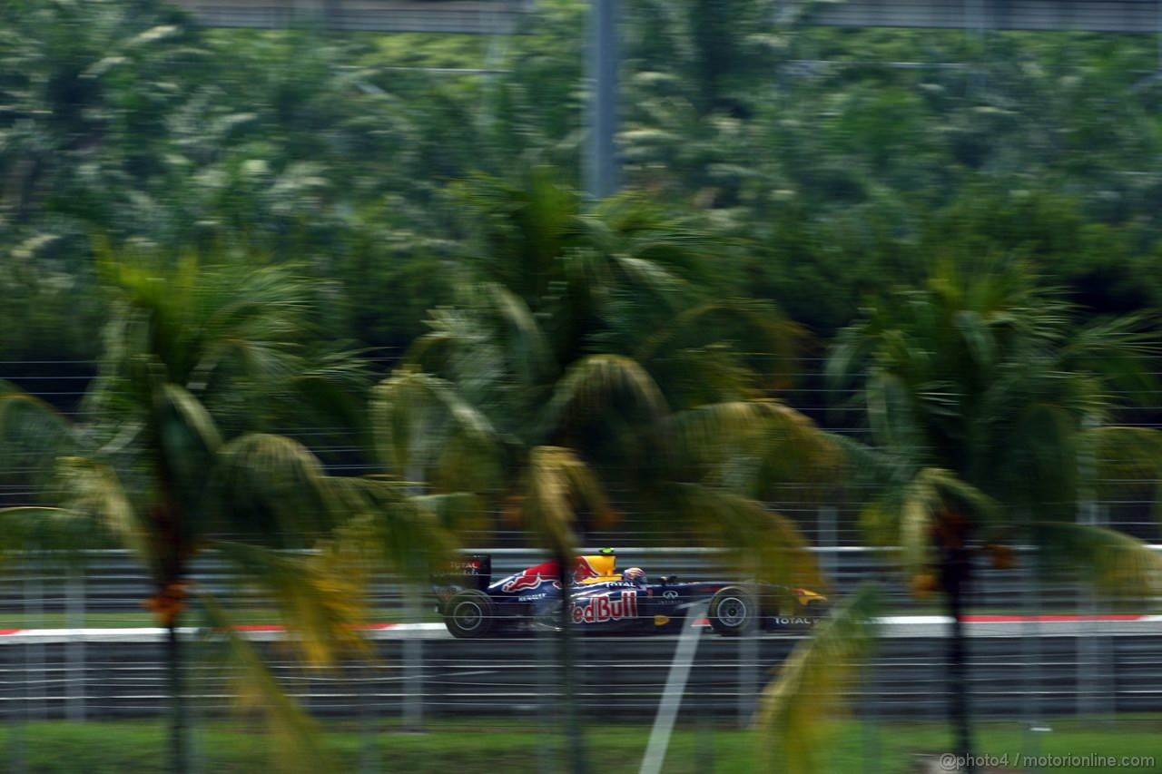 GP MALESIA, 08.04.2011- Prove Libere 2, Venerdi', Sebastian Vettel (GER), Red Bull Racing, RB7 