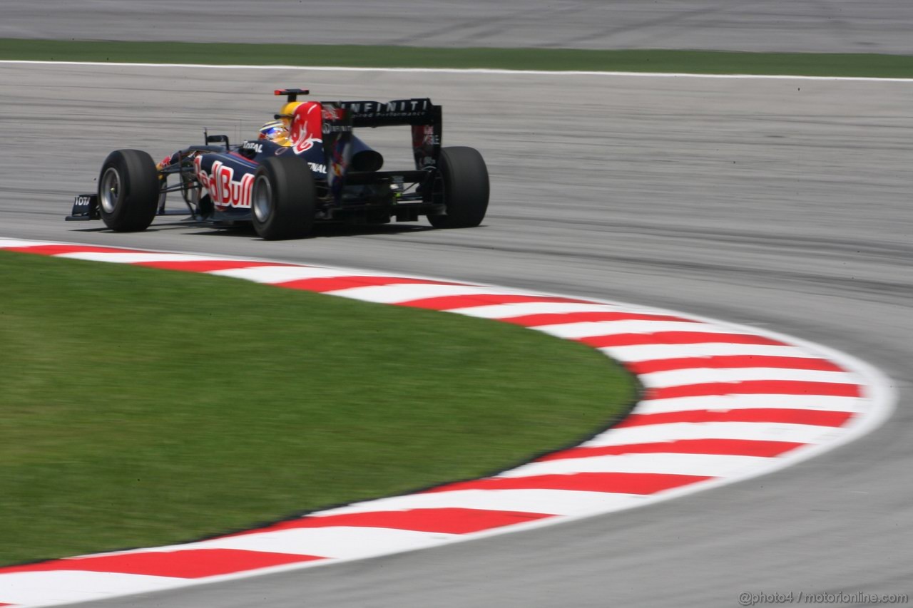 GP MALESIA, 08.04.2011- Prove Libere 2, Venerdi', Sebastian Vettel (GER), Red Bull Racing, RB7