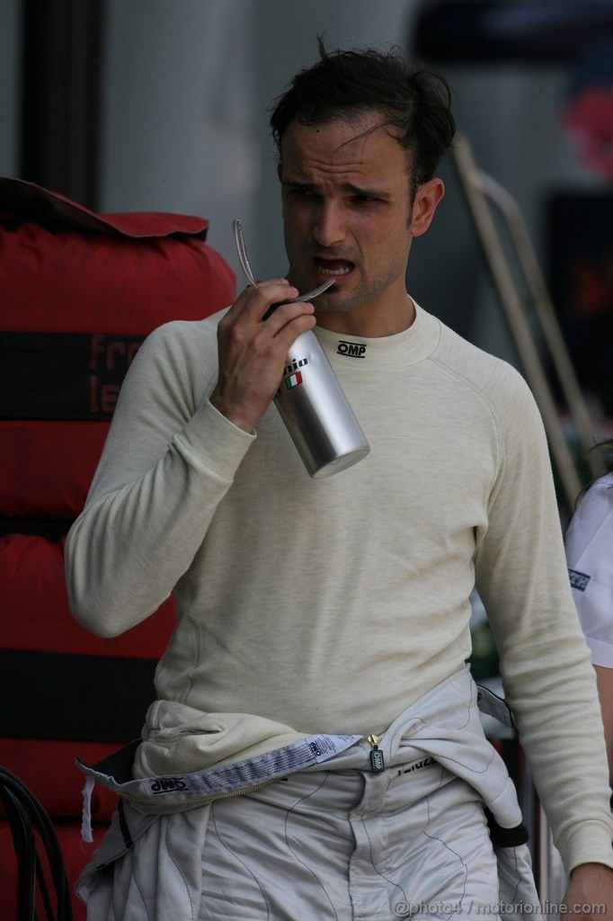 GP MALESIA, 08.04.2011- Prove Libere 2, Venerdi', Vitantonio Liuzzi (ITA), Hispania Racing F1 Team, HRT  