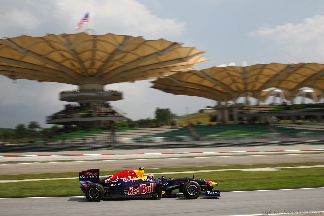 GP MALESIA, 08.04.2011- Prove Libere 2, Venerdi', Mark Webber (AUS), Red Bull Racing, RB7