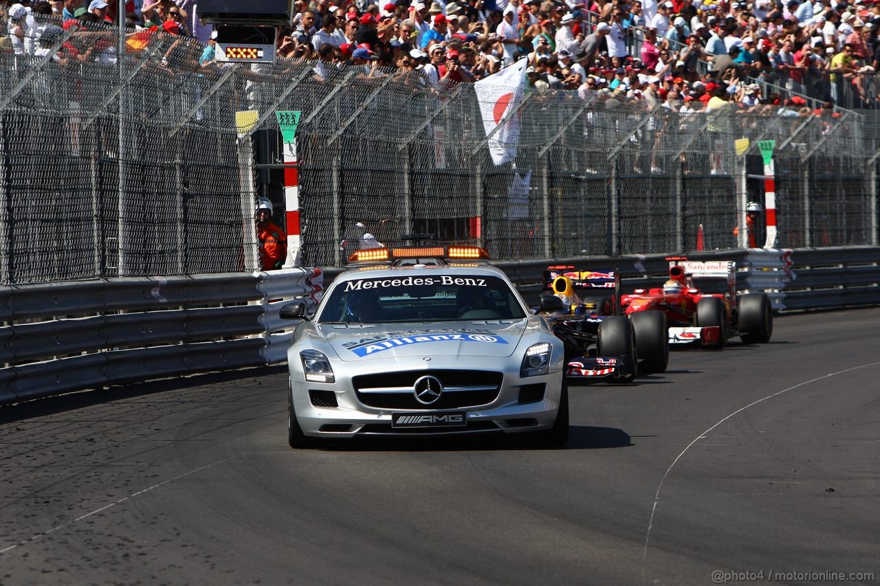 GP MONACO, 29.05.2011- Gara, The Safety car on the track davanti a  Sebastian Vettel (GER), Red Bull Racing, RB7 Sebastian Vettel (GER), Red Bull Racing, RB7 