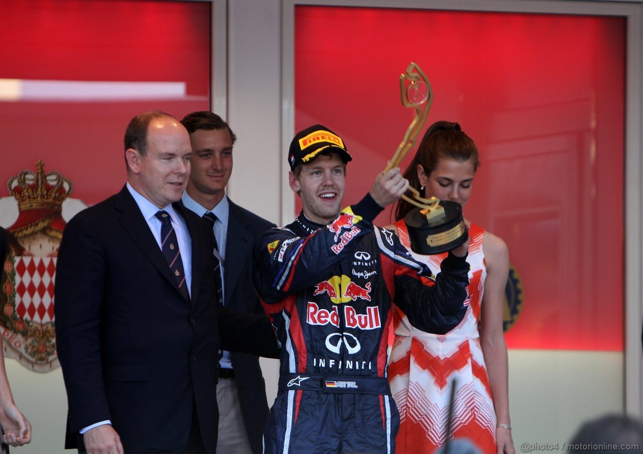 GP MONACO, 29.05.2011- Gara, S.A.S. Prince Albert II e Sebastian Vettel (GER), Red Bull Racing, RB7 vincitore 