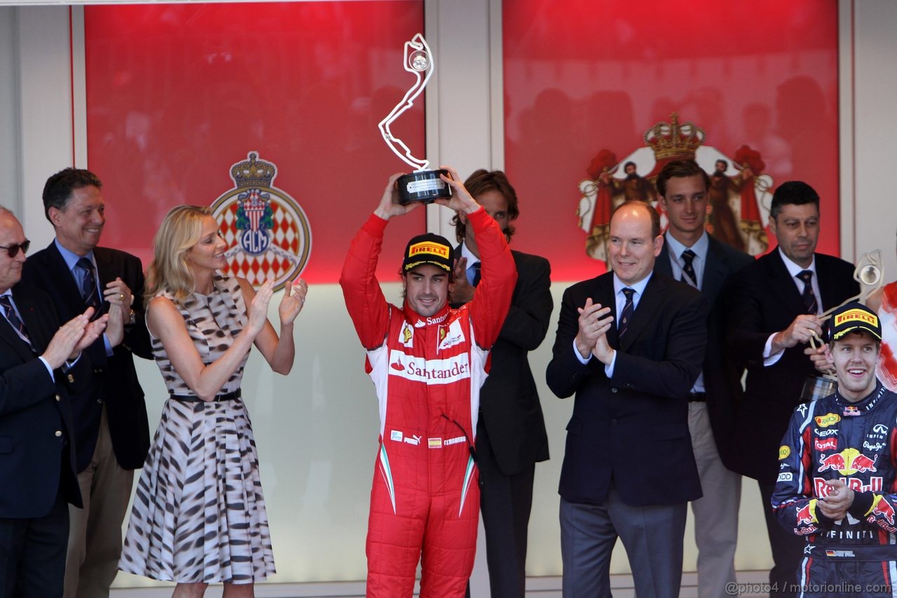 GP MONACO, 29.05.2011- Gara, Fernando Alonso (ESP), Ferrari, F-150 Italia secondo with Charlene Wittstock, fiancee of S.A.S. Prince Albert II e S.A.S. Prince Albert II 