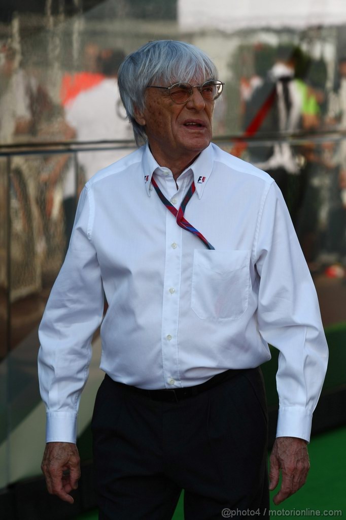 GP MONACO, 26.05.2011- First Practice Session, Bernie Ecclestone (GBR), President e CEO of Formula One Management  