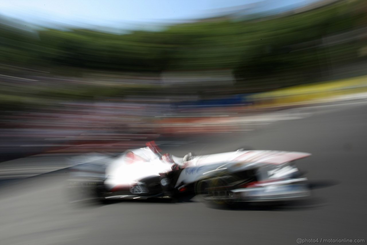 GP MONACO, 26.05.2011- First Practice Session, Kamui Kobayashi (JAP), Sauber F1 Team C30 