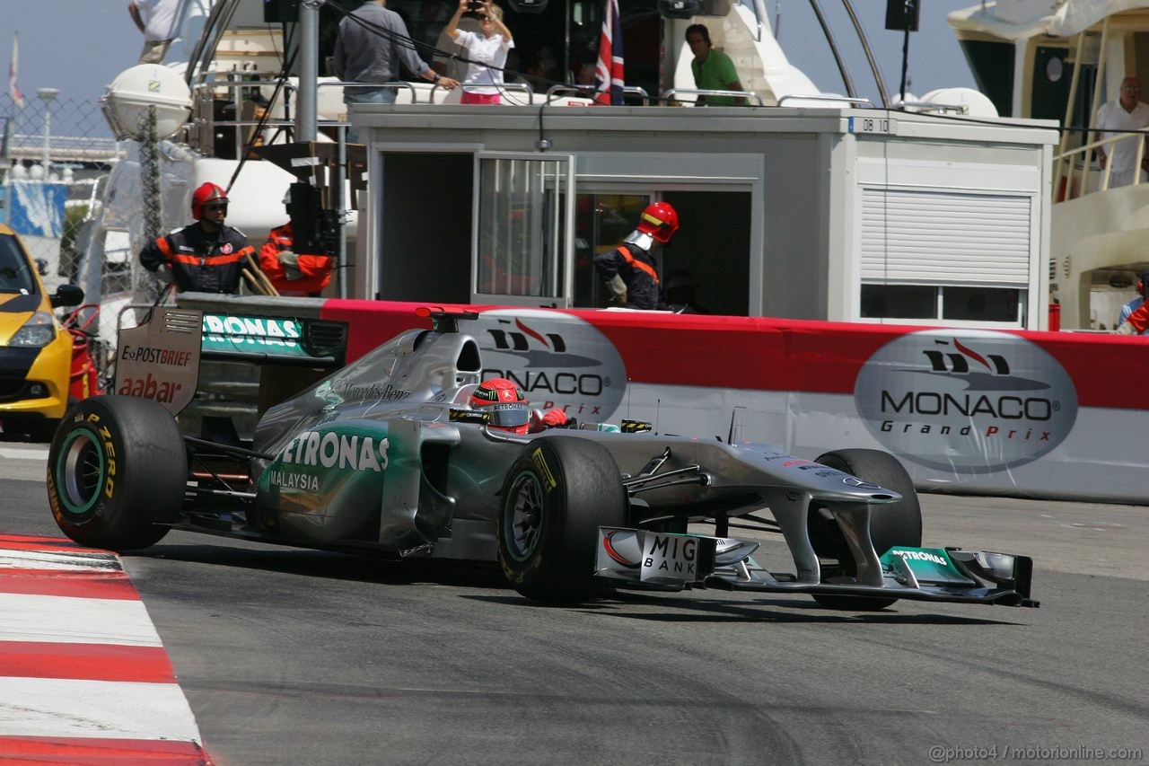 GP MONACO, 26.05.2011- Second Practice Session, Michael Schumacher (GER), Mercedes GP Petronas F1 Team, MGP W02 