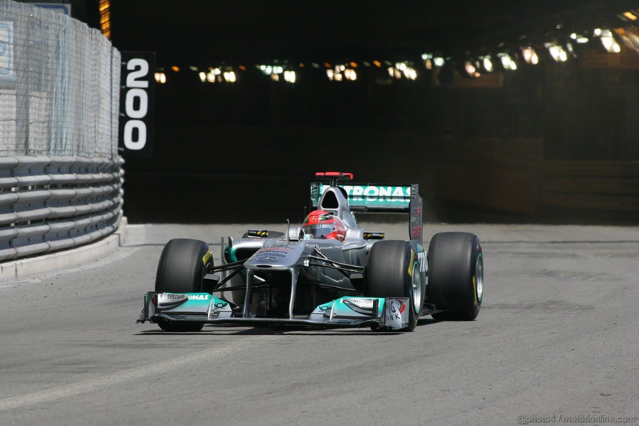 GP MONACO, 26.05.2011- Second Practice Session, Michael Schumacher (GER), Mercedes GP Petronas F1 Team, MGP W02 