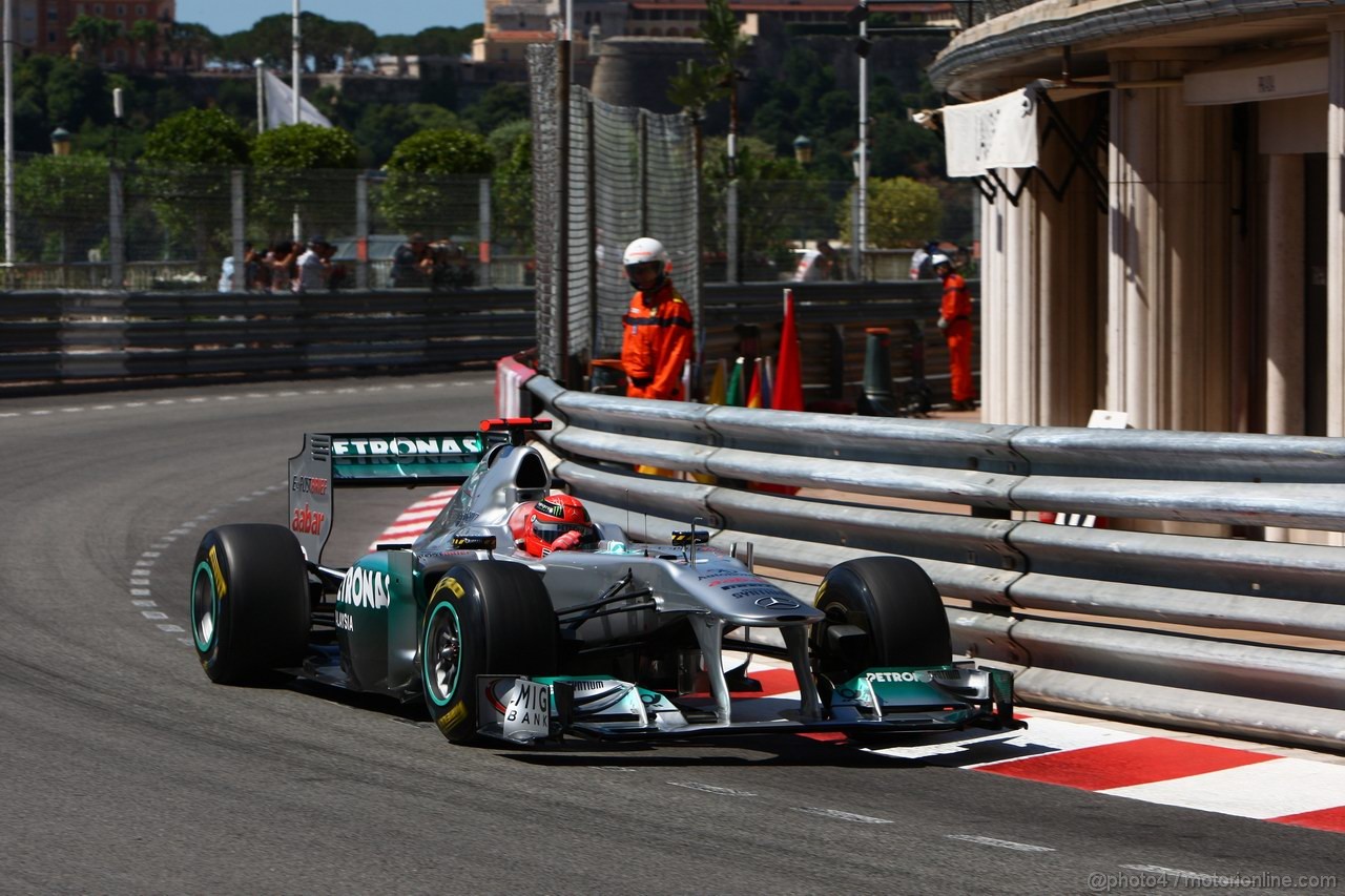 GP MONACO, 28.05.2011- Prove Libere 3, Sabato, Michael Schumacher (GER), Mercedes GP Petronas F1 Team, MGP W02 