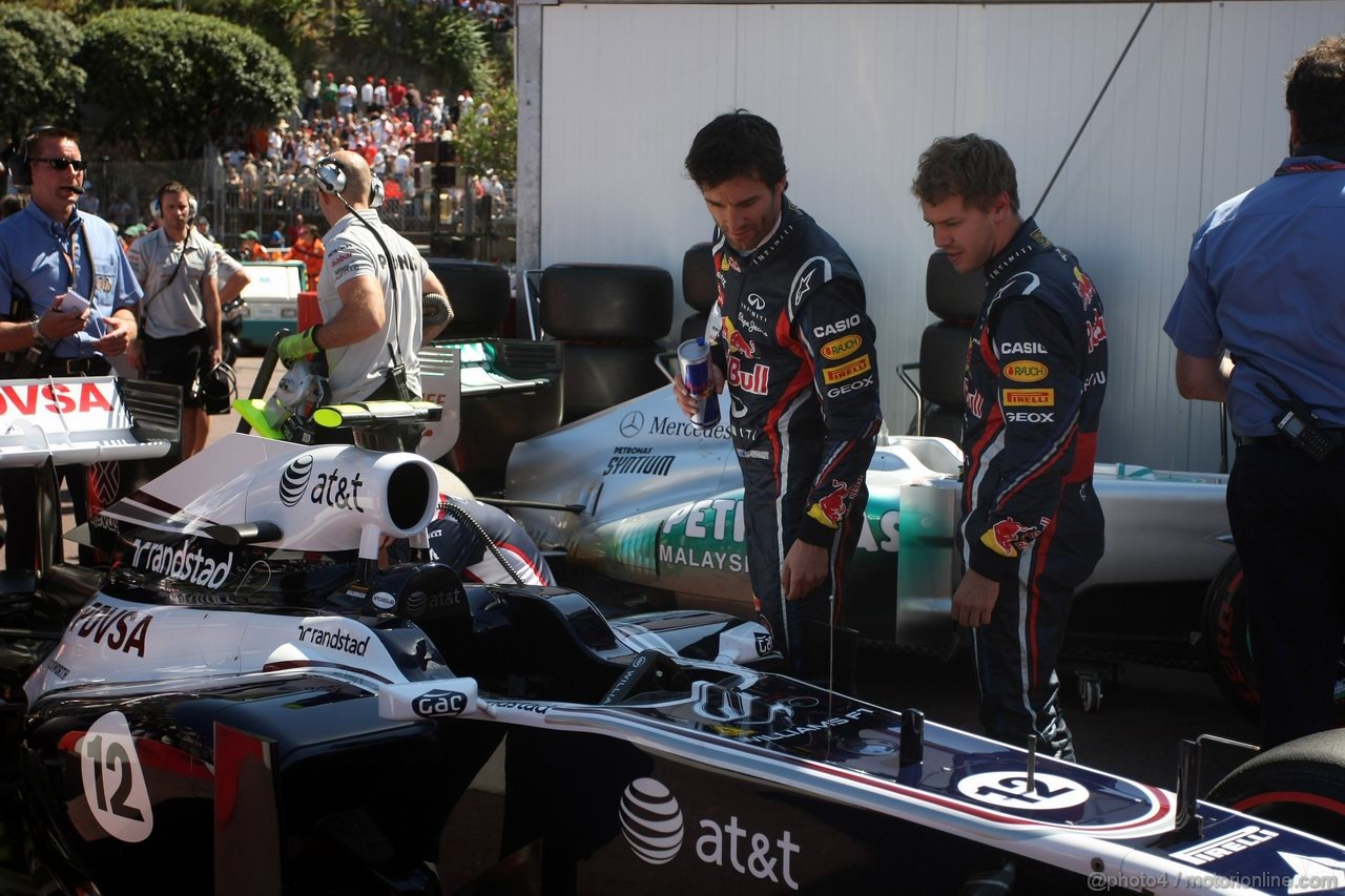 GP MONACO, 28.05.2011- Qualifiche, Mark Webber (AUS), Red Bull Racing, RB7 e Sebastian Vettel (GER), Red Bull Racing, RB7 