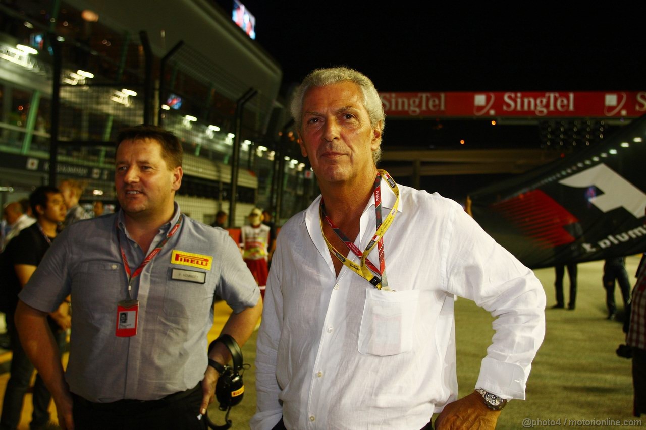 GP SINGAPORE, 25.09.2011- Gara, Paul Hembery, Pirelli Motorspor Director e Marco Tronchetti Provera (ITA), Pirelli's President 