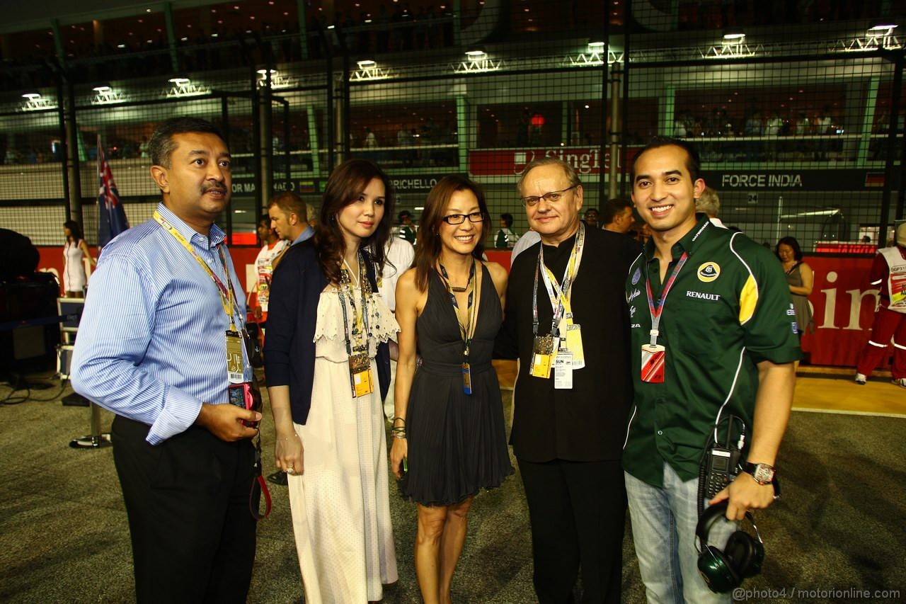 GP SINGAPORE, 25.09.2011- Gara, Michelle Yeoh, wife of Jean Todt (FRA) 