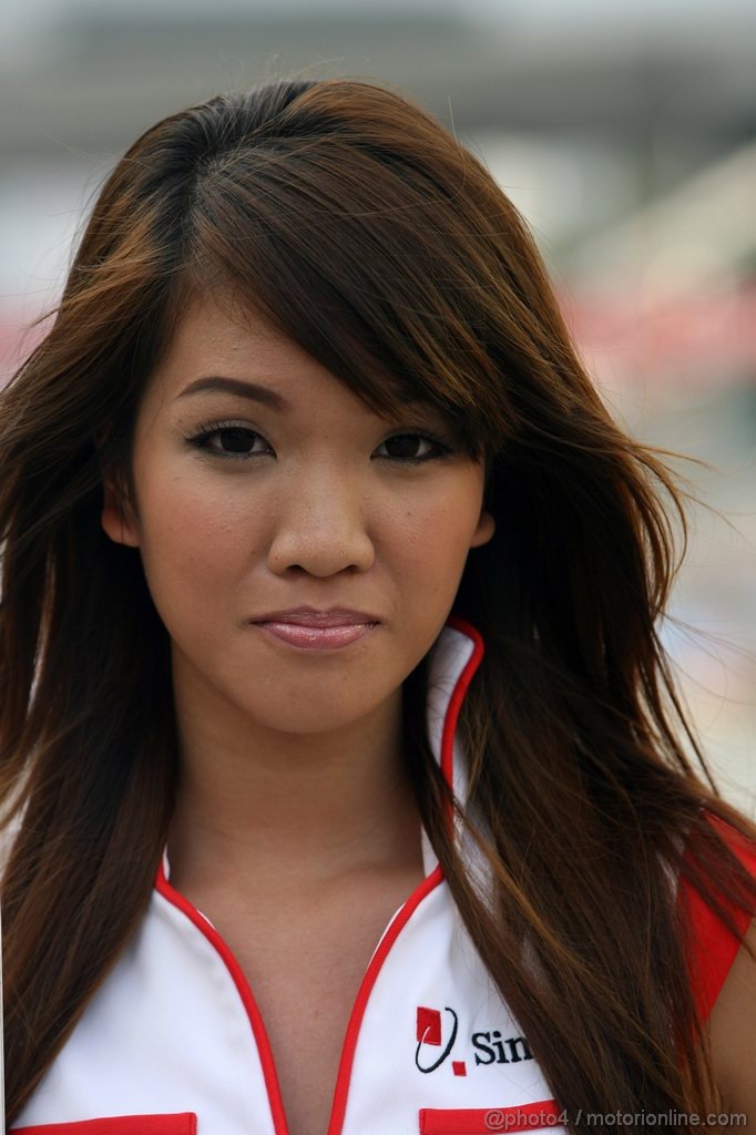 GP SINGAPORE, 24.09.2011- grid girl, pitbabes