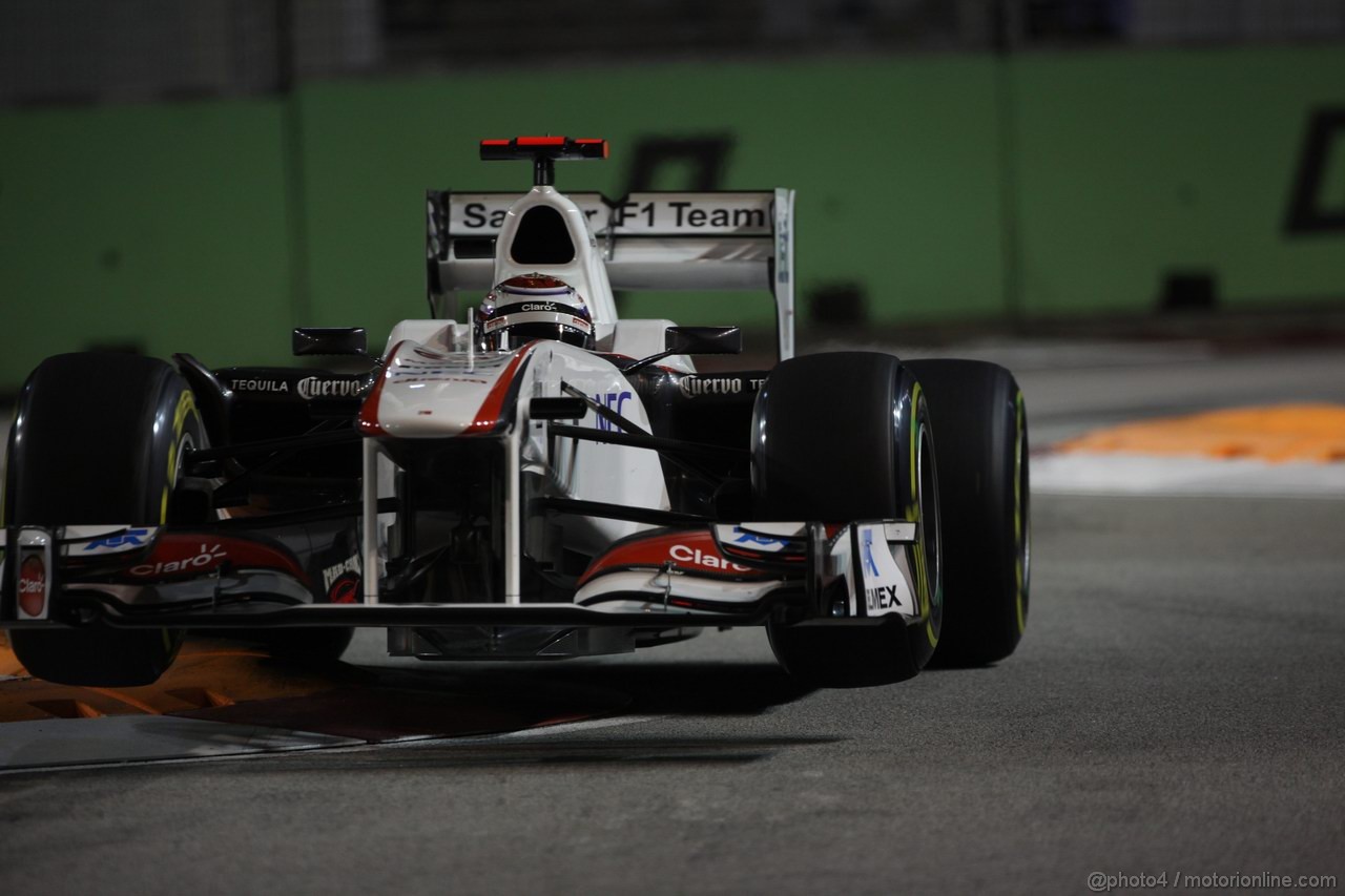 GP SINGAPORE, 24.09.2011- Prove Libere 3, Sabato, Kamui Kobayashi (JAP), Sauber F1 Team C30 