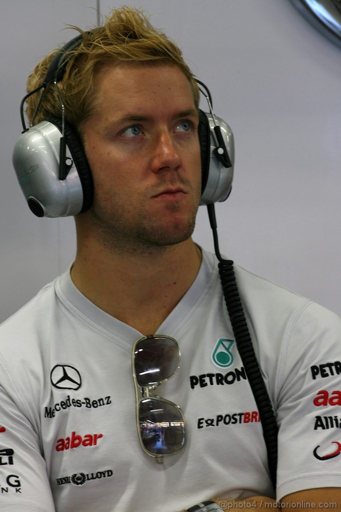 GP SINGAPORE, 23.09.2011- Prove Libere 1, Venerdi', Sam Bird (GBR), Mercedes GP 