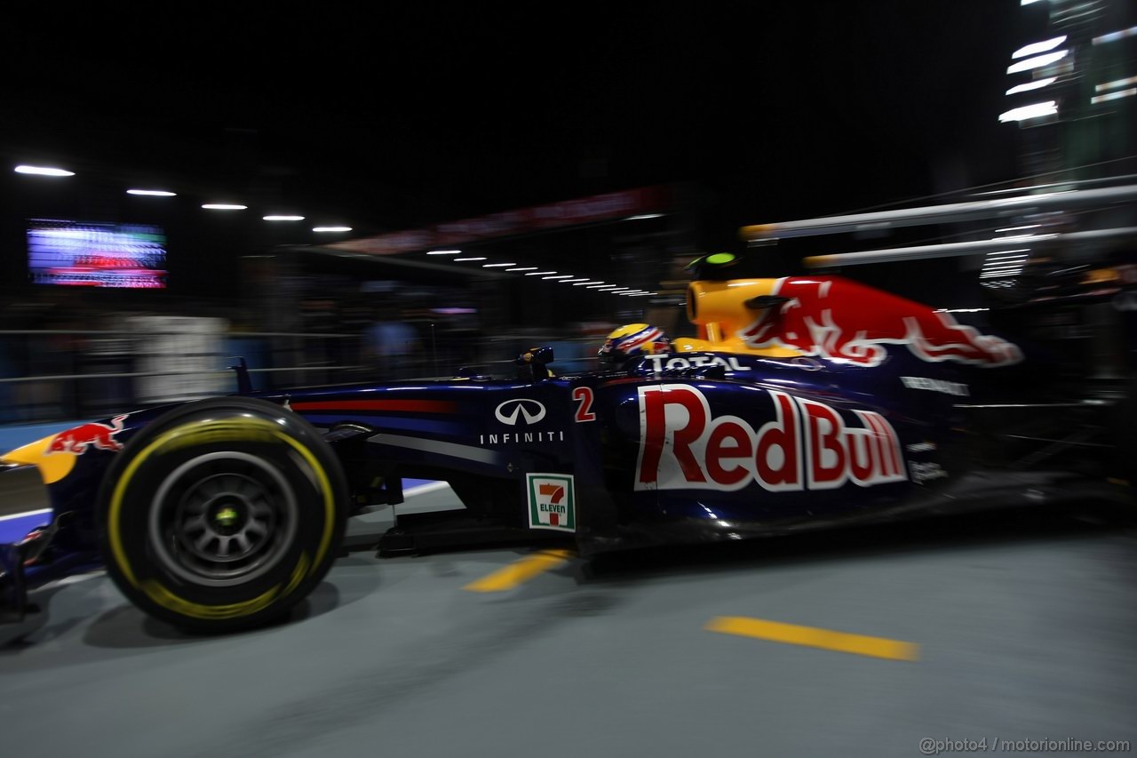 GP SINGAPORE, 23.09.2011- Prove Libere 1, Venerdi', Mark Webber (AUS), Red Bull Racing, RB7 