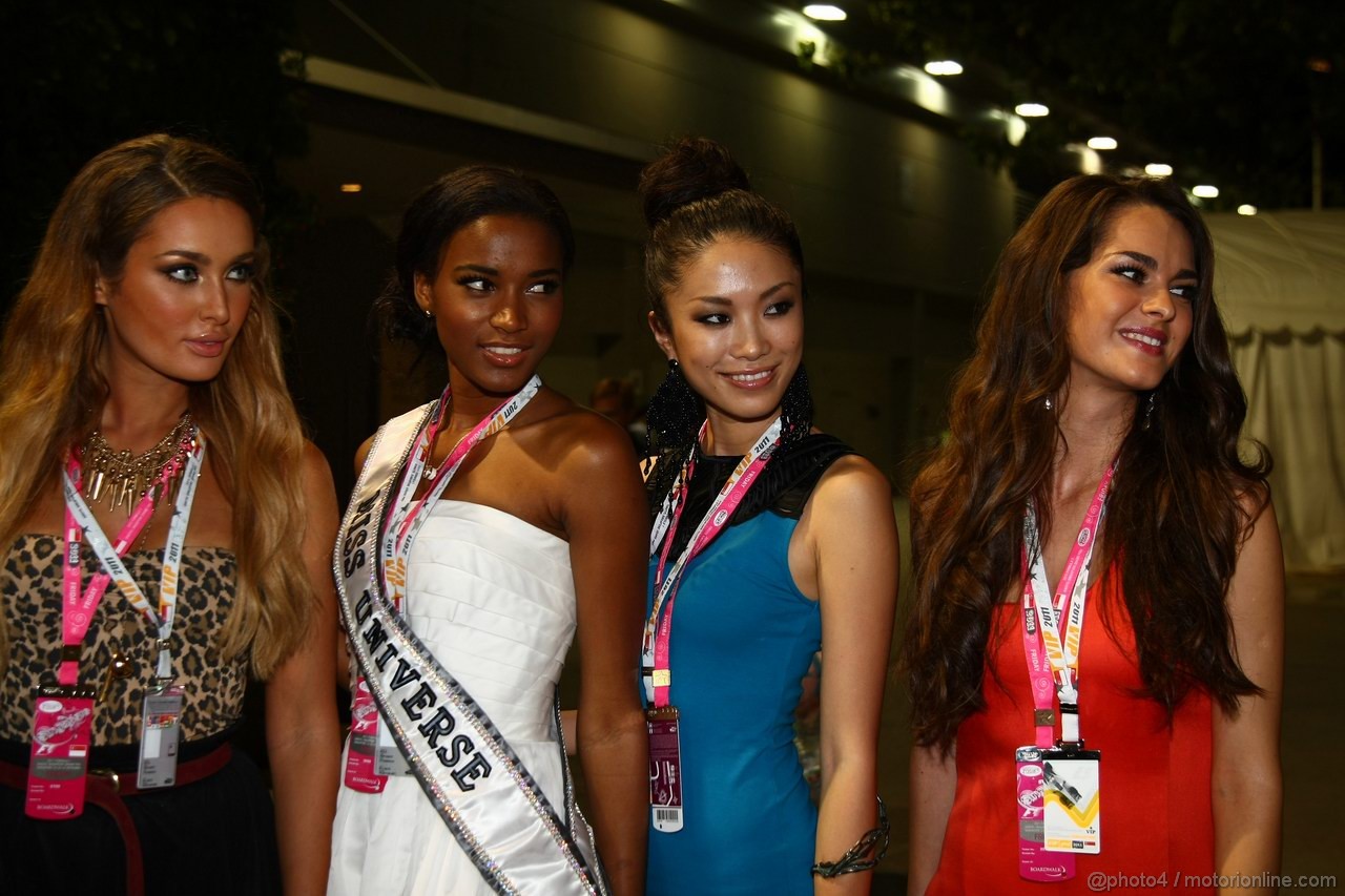 GP SINGAPORE, 23.09.2011- Prove Libere 1, Venerdi', Leila Lopes (ANG), Miss Universe