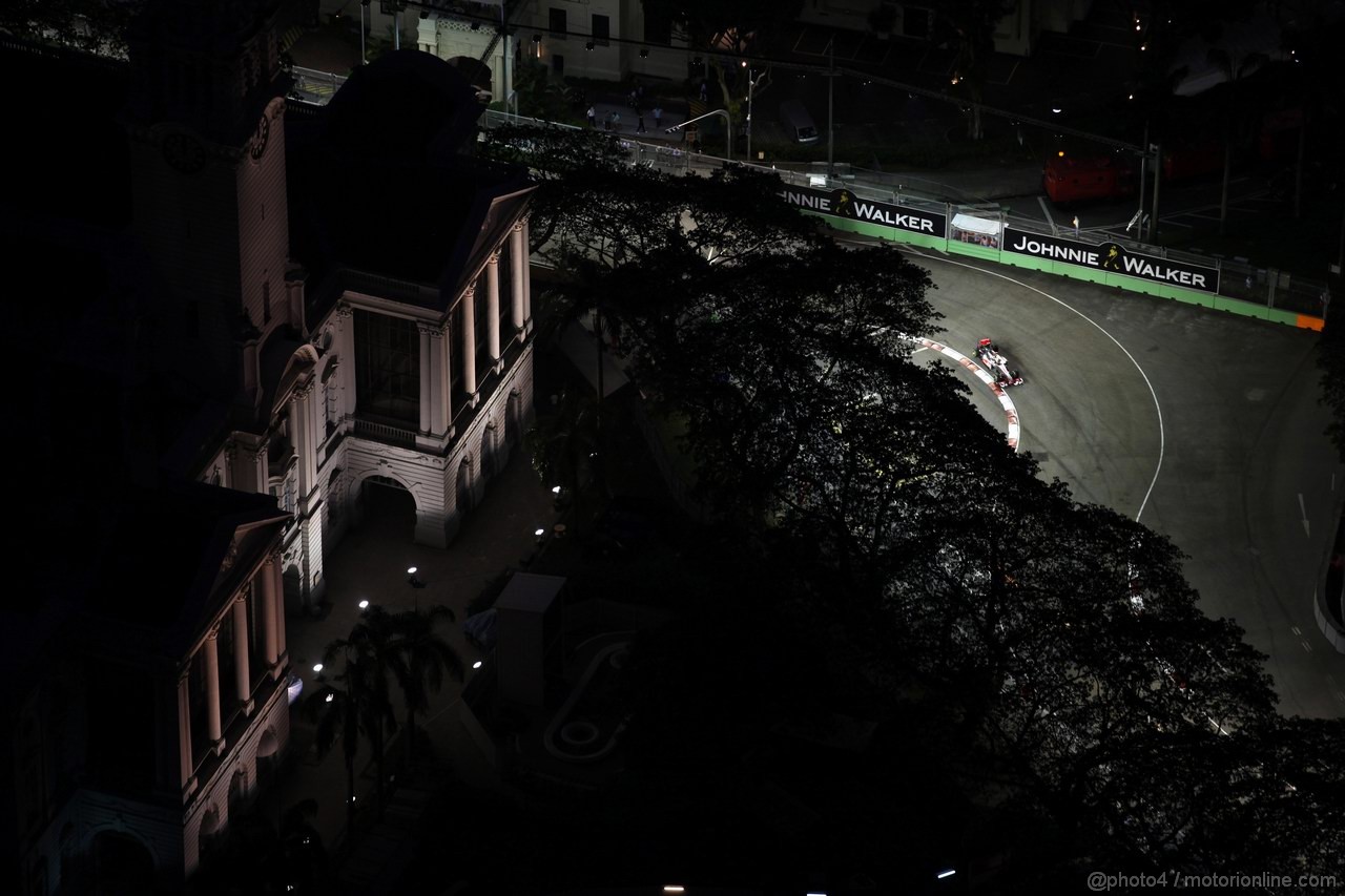 GP SINGAPORE, 23.09.2011- Prove Libere 1, Venerdi', Lewis Hamilton (GBR), McLaren  Mercedes, MP4-26 