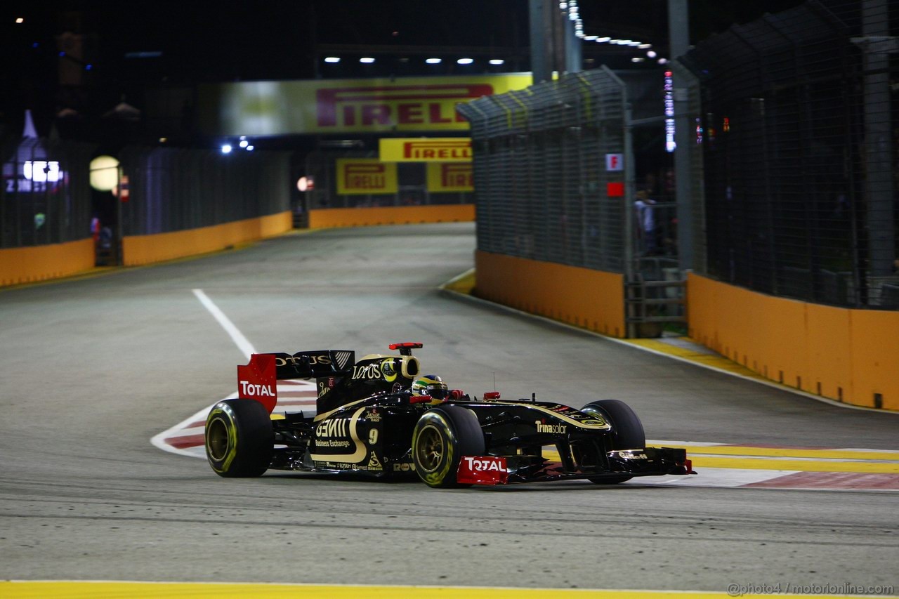 GP SINGAPORE, 23.09.2011- Prove Libere 2, Venerdi', Bruno Senna (BRA), Lotus Renault GP R31 