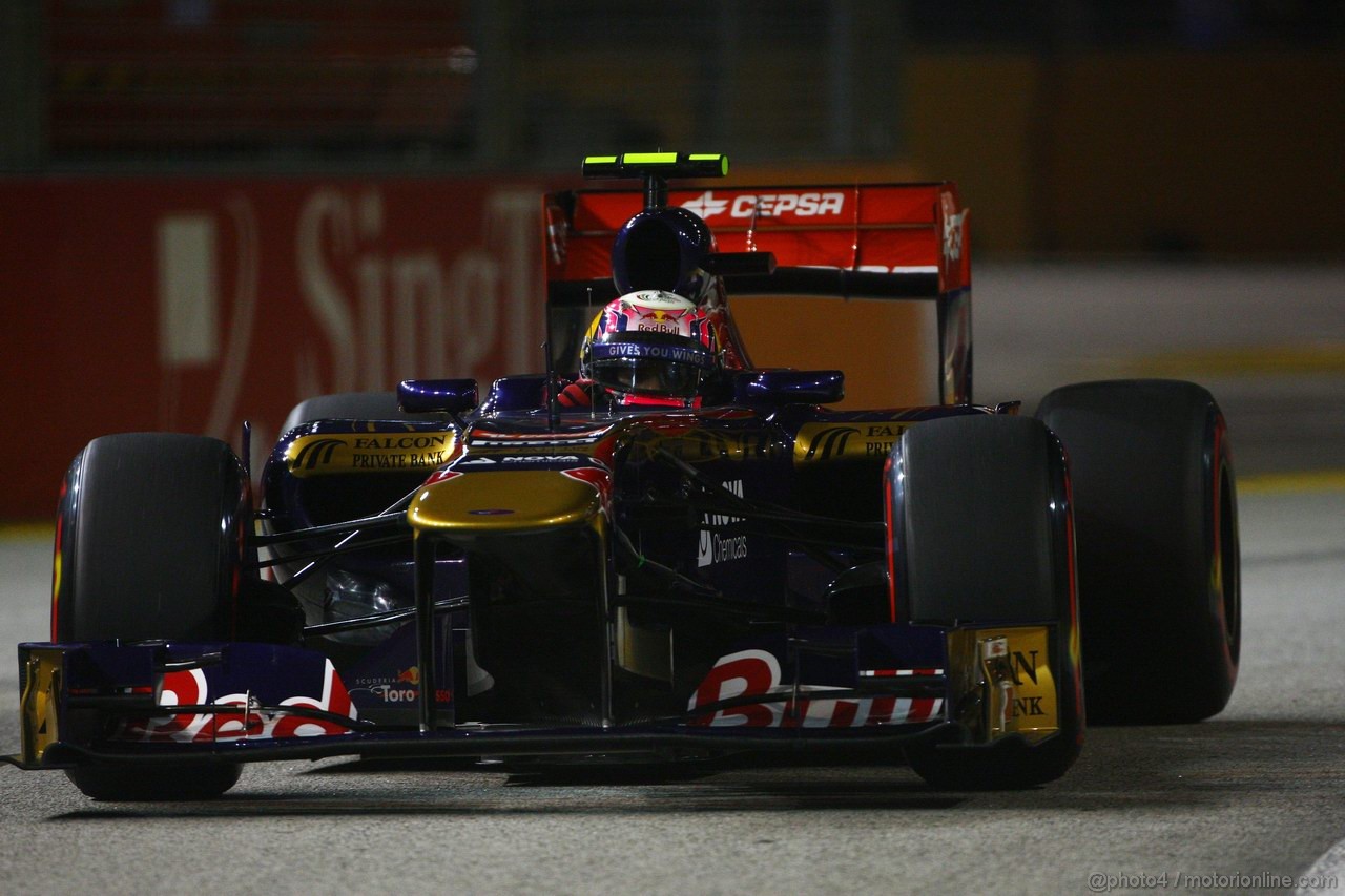 GP SINGAPORE, 23.09.2011- Prove Libere 2, Venerdi', Jaime Alguersuari (SPA), Scuderia Toro Rosso, STR6 