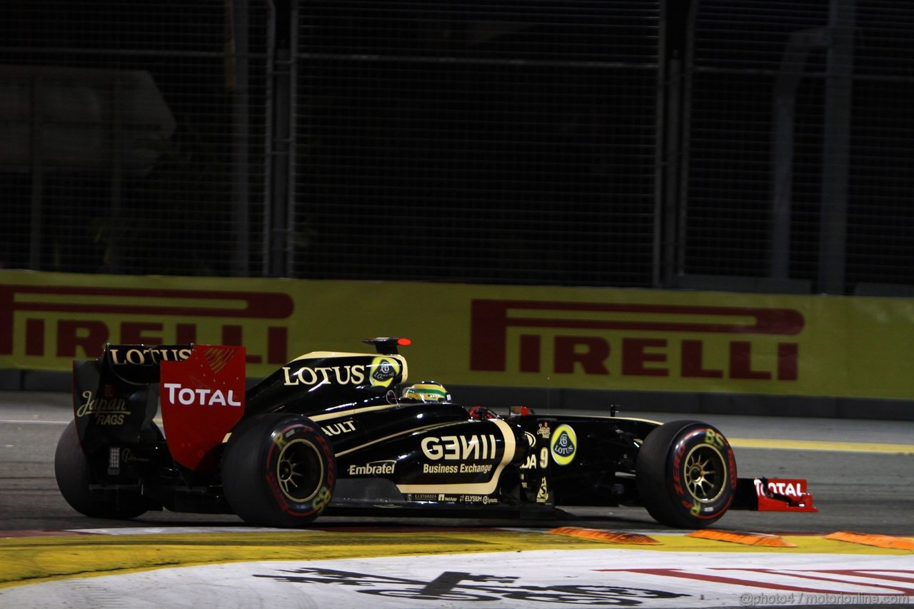 GP SINGAPORE, 23.09.2011- Prove Libere 2, Venerdi', Bruno Senna (BRA), Lotus Renault GP R31 