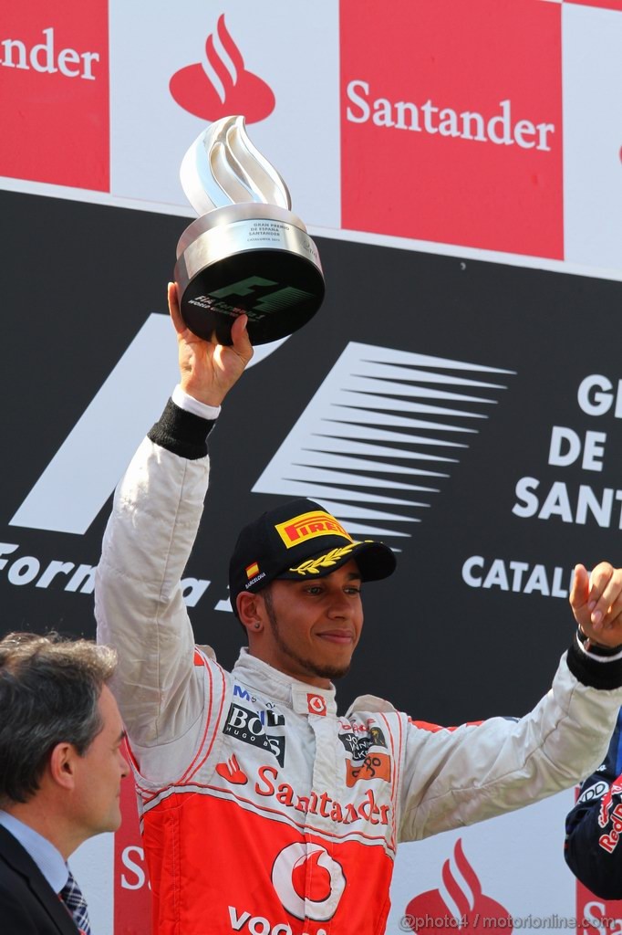 GP SPAGNA, 22.05.2011- Gara, Lewis Hamilton (GBR), McLaren  Mercedes, MP4-26 secondo 