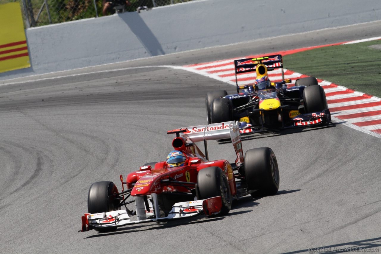 GP SPAGNA, 22.05.2011- Gara, Fernando Alonso (ESP), Ferrari, F-150 Italia davanti a Mark Webber (AUS), Red Bull Racing, RB7 